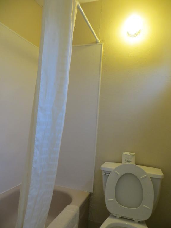 Budget Inn Denison Luaran gambar